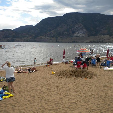 Holiday House Motel Penticton Esterno foto